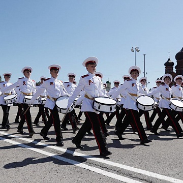 24 июня в честь 75-й годовщины Победы в Великой Отечественной войне и Парада Победы 1945 года в городе–герое Туле прошел военный парад