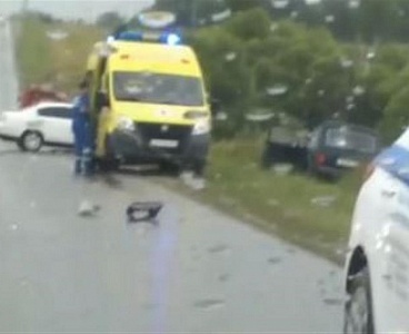 При столкновении «Нивы» и Volkswagen Passat в Богородицком районе погиб водитель иномарки