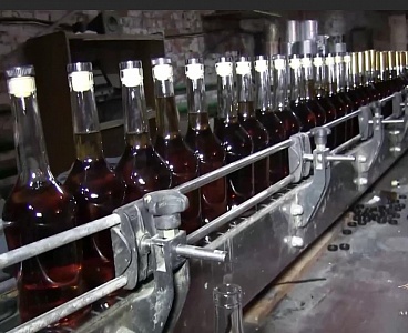 В Тульской области утилизировали нелегальный завод по производству алкоголя