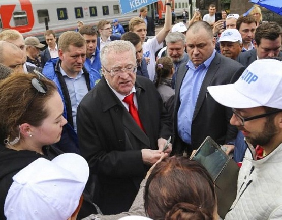 Тульский коммунист насчитал у Жириновского нарушений закона о митингах на уголовную ответственность