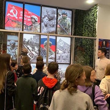 Тульские коммунисты продолжают цикл патриотических занятий со школьниками
