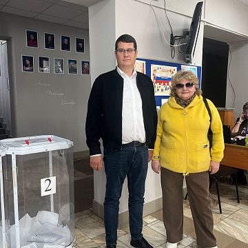Первый секретарь Тульского обкома КПРФ Алексей Лебедев проконтролировал ход голосования