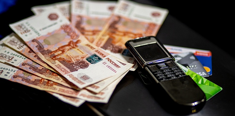 Более 100 тысяч рублей перечислили мошенникам туляки за прошедшие сутки