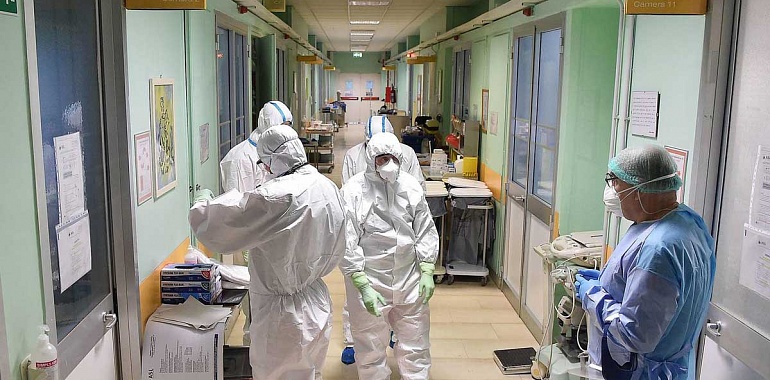 1667 случаев заболевания коронавирусом выявлено по России за минувшие сутки