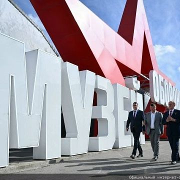 Продолжается рабочий визит Председателя ЦК КПРФ Геннадия Зюганова в Тульскую область