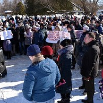 Жители Донского выступили против мусорных поборов