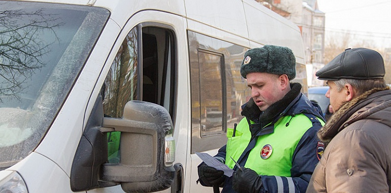 В Тульском регионе выявили нелегальных перевозчиков пассажиров