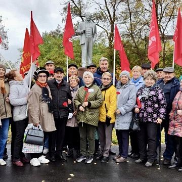 Тульские коммунисты отметили День Ленинского комсомола