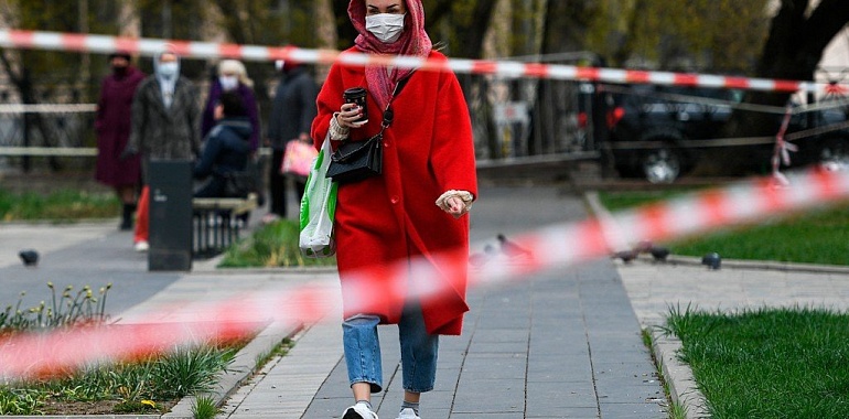 Россия вернется к нормальной жизни после пандемии не раньше февраля