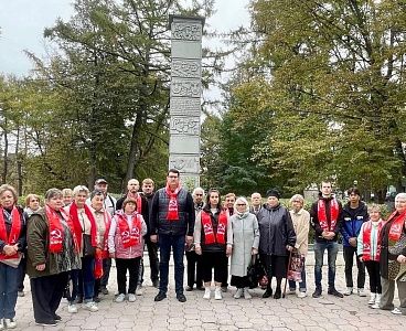 Тульские коммунисты почтили память защитников Советской власти