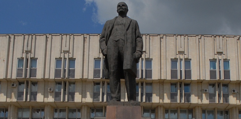 В Туле завершился ремонт памятника В.И.Ленину