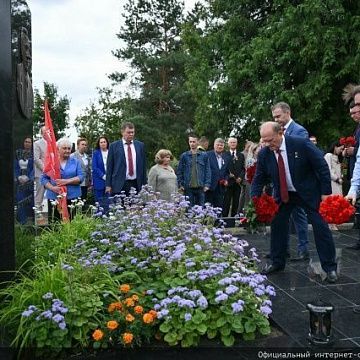 Продолжается рабочий визит Председателя ЦК КПРФ Геннадия Зюганова в Тульскую область
