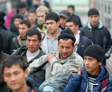 Россия депортировала 40 тысяч мигрантов