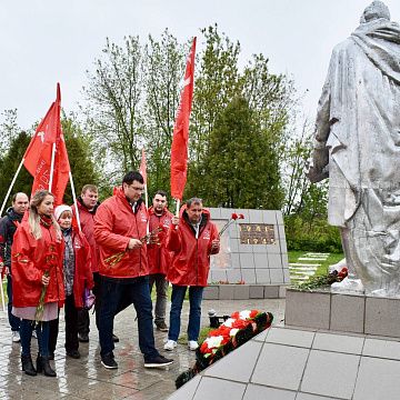 Тульский обком КПРФ достойно отметил День Победы