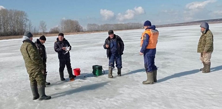 В Тульском регионе с 1 апреля запрещена ловля на нерестовых водоёмах